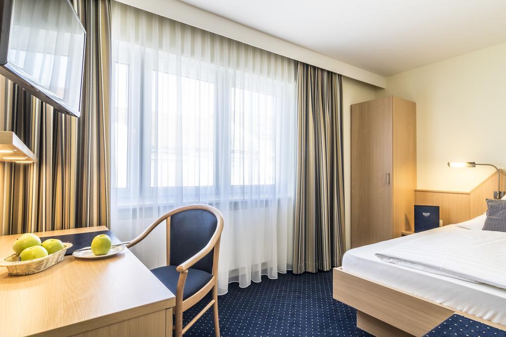 Hotel Garni Oberrhein Rheinfelden  Extérieur photo